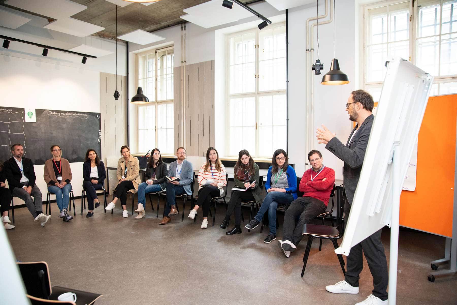 Work Smart Circle: "Back to office?! Was macht den Mehrwert der Anwesenheit erlebbar?"